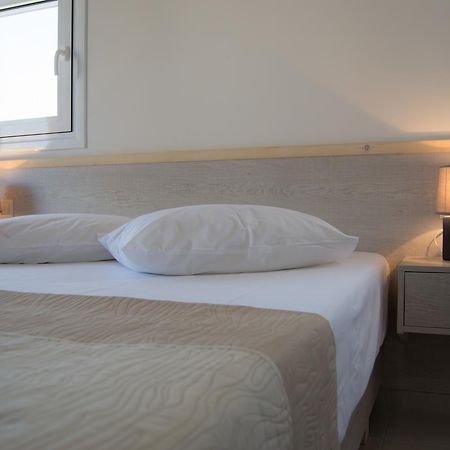 Aparthotel Sirena Superior Agia Pelagia  Exterior foto